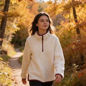 LL Bean Signature 1/4 Zip Sherpa Fleece Pullover Women’s Small. Cream/drk Red